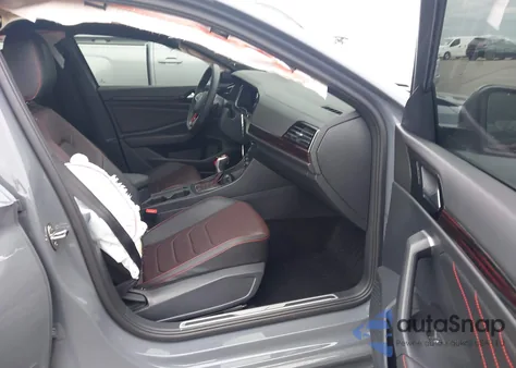 2024 Volkswagen Jetta Gli 2.0T Autobahn z USA, uszkodzony, nr VIN 3VW2T7BU2RM069014